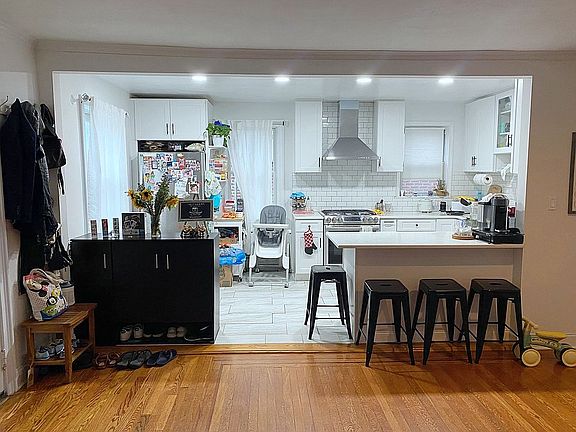 3rd image of 36-15 205th St