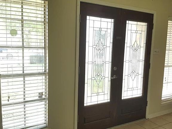 4th image of 10423 Tenneco Dr