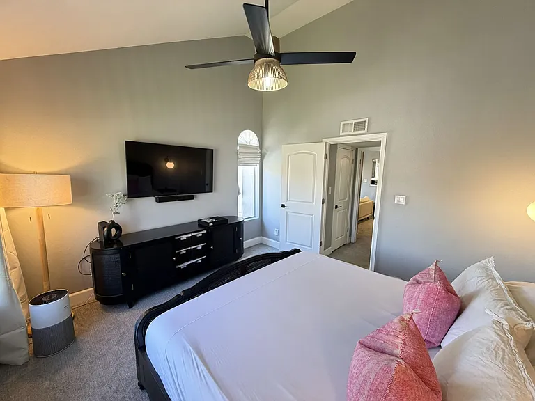 10115 E Mountain View Rd #2104 — Photo 6