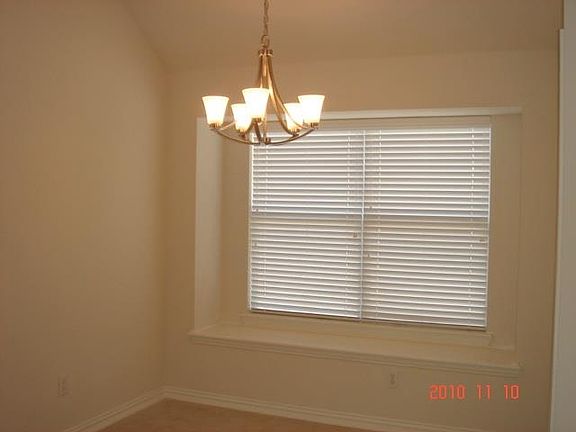 5th image of 3212 Chesington Dr