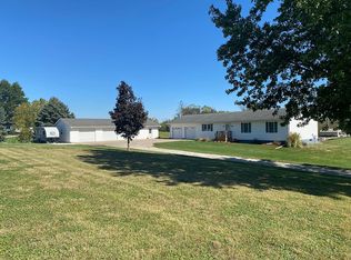 10612 Spring St, Mediapolis, IA 52637