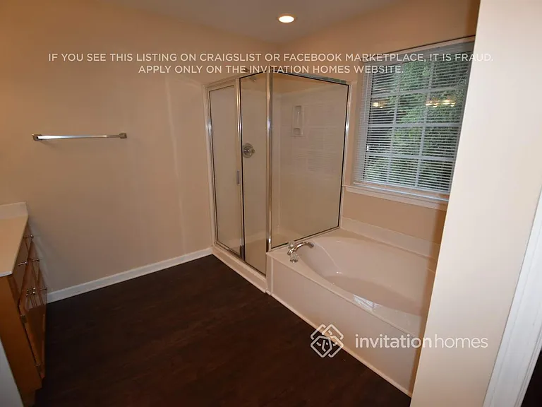 12515 Ivey Creek Dr — Photo 16