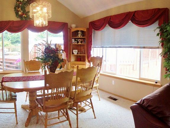 Red drapes are GONE and new blinds are ordered