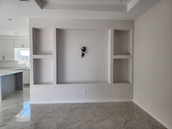 4th image of 5310 Galicia Ln