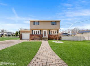 3 Cornell Drive, Hazlet, NJ 07730