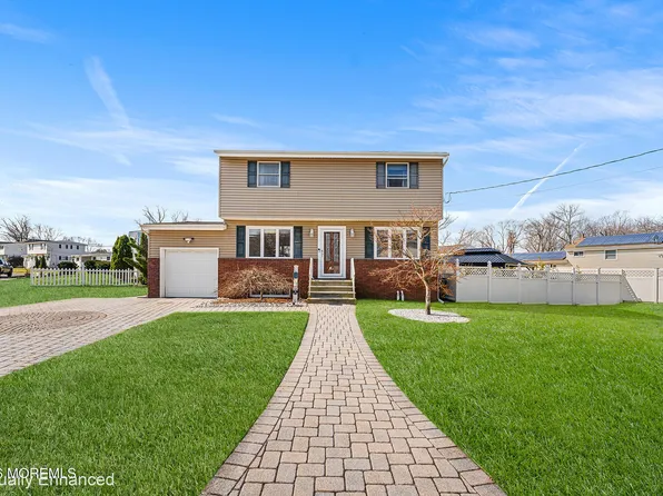 3 Cornell Drive, Hazlet, NJ 07730