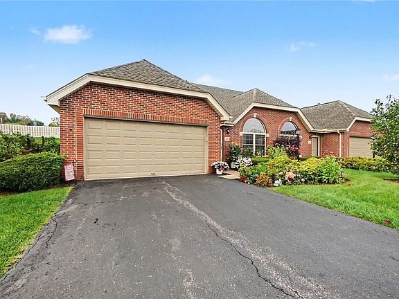 4th image of 1504 Dunhill Ct