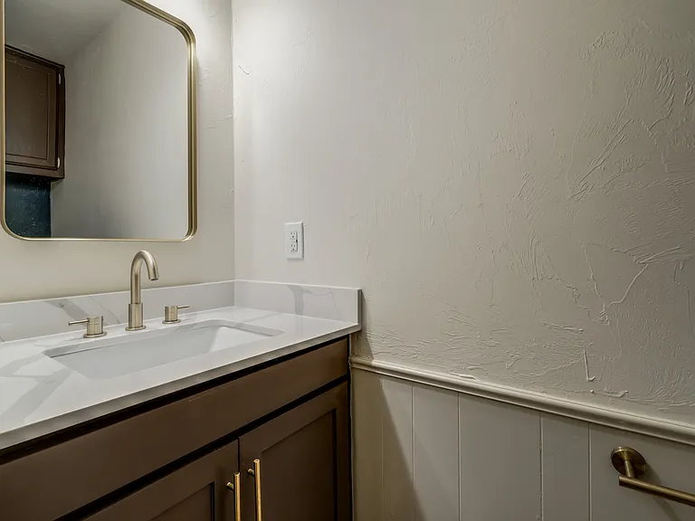 3116 N Briarwood Ave — Photo 21