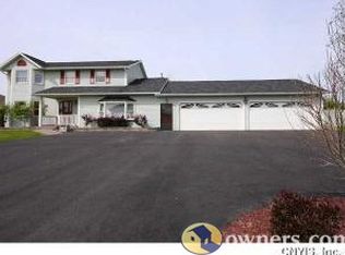 5970 Diffin Rd, Cicero, NY 13039