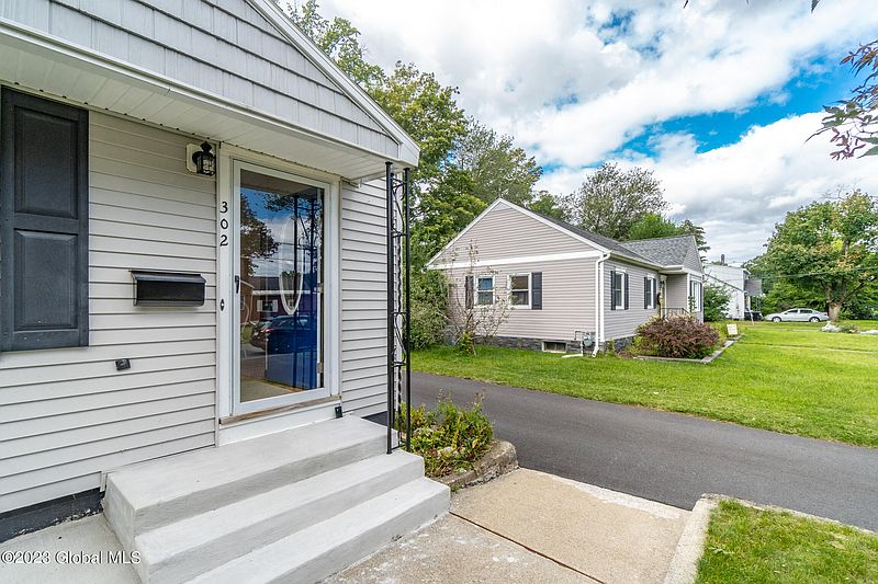 2nd image of 302 Howell Street