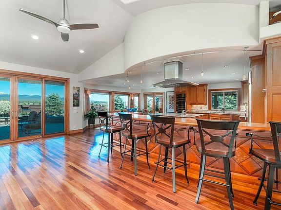 3rd image of 19410 Kemple Dr