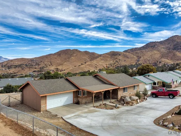 6125 Quail Dr, Lake Isabella, CA 93240
