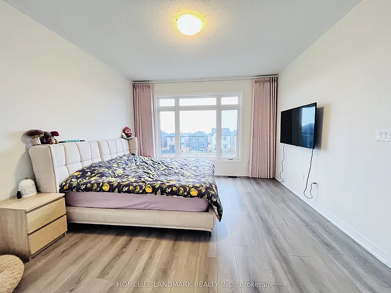 1057 Cameo St — Photo 11