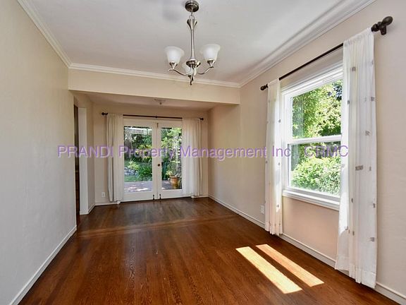 3rd image of 445 E Blithedale Ave