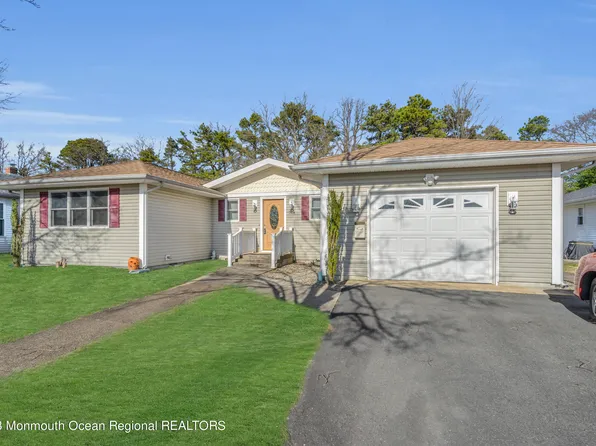 768 Jamaica Boulevard, Toms River, NJ 08757