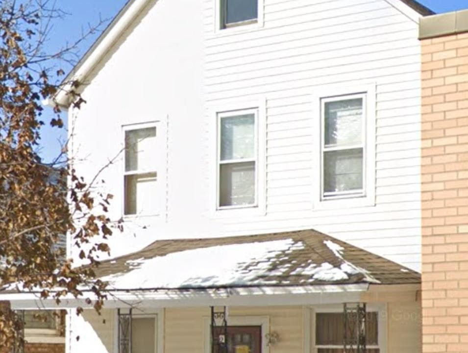 1st image of 906 W 151st St #2F