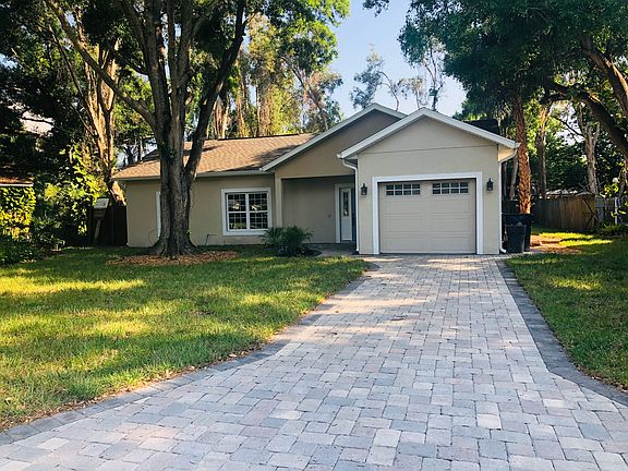 3rd image of 4006 W Lawn Ave