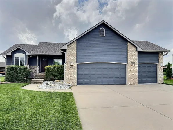 620 Goldspike Ct, Newton, KS 67114