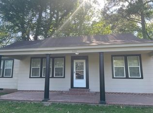 628 Cedar St, Canton, MS 39046