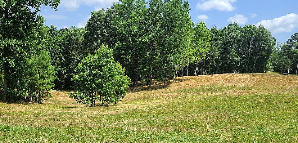 2nd image of 232 County Road 355