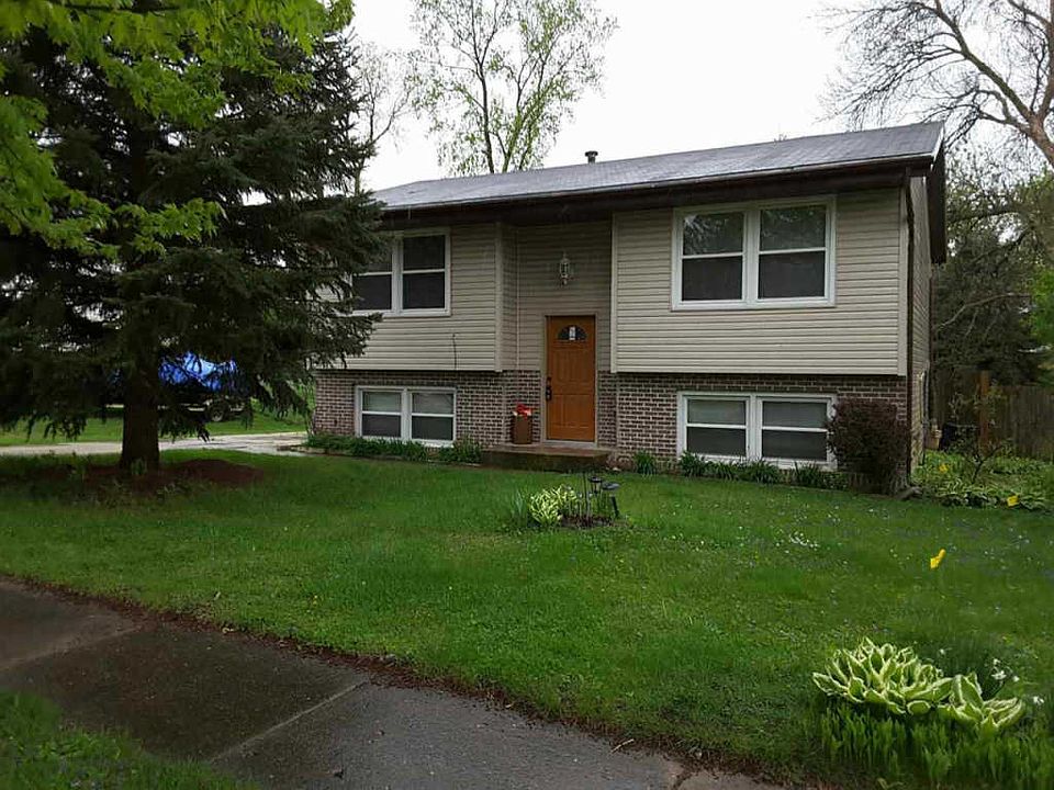 1st image of 512 Chisholm Trl