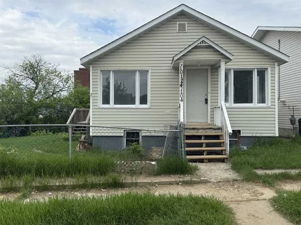10124 S 104th Ave, Peace River, AB T8S 1K7