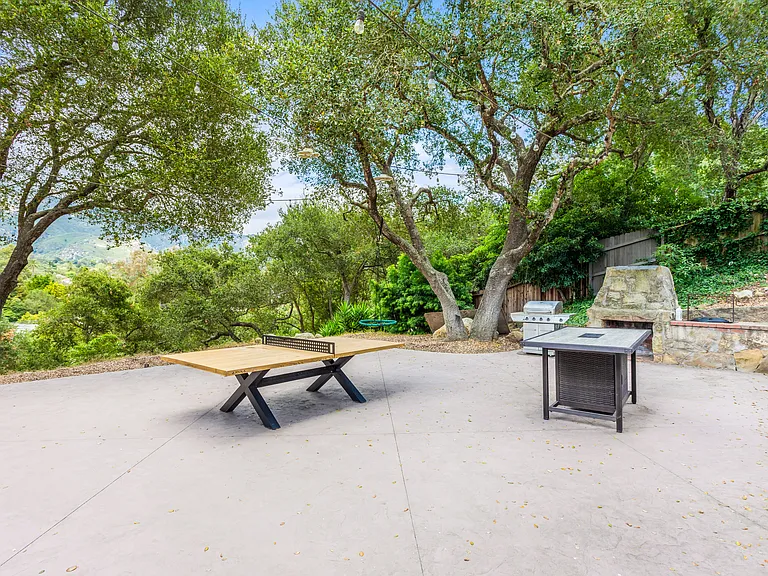 345 Sierra Vista Rd — Photo 10