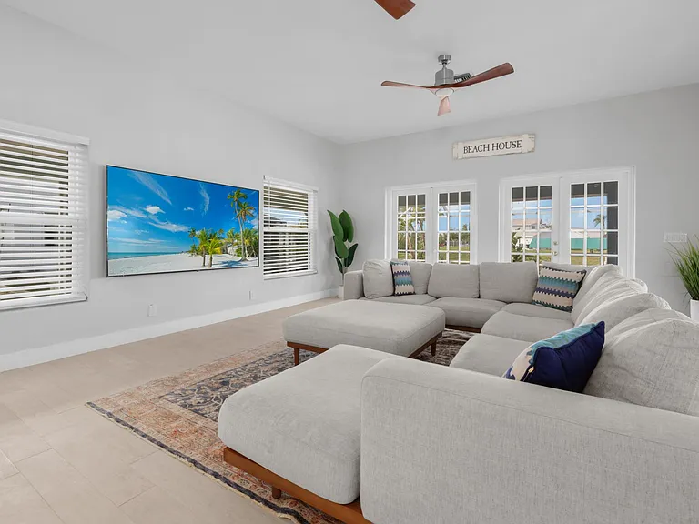 20660 Park Pl — Photo 10