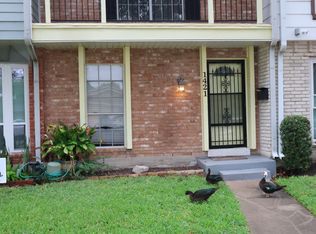 1421 Ramada Dr, Houston, TX 77062