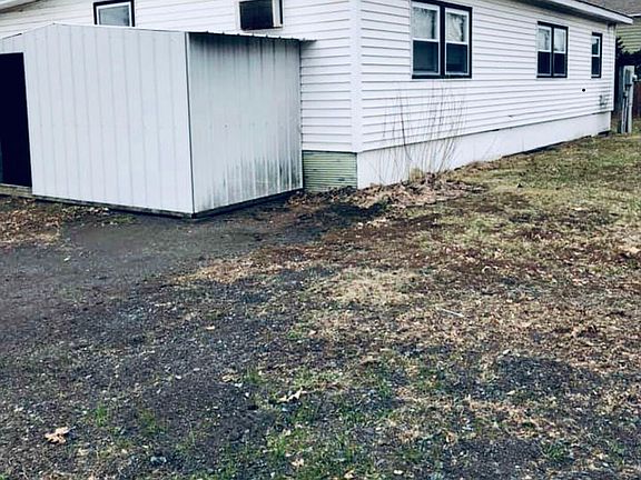 2nd image of 6 Russell Dr