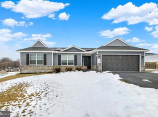 303 Normandy Ln, Dillsburg, PA 17019