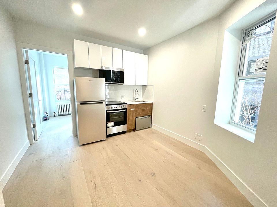 1st image of 66 E 7th St APT 10