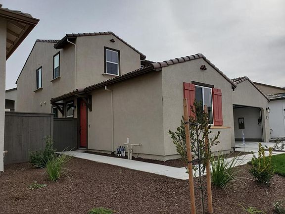 2nd image of 5948 Roselee Way