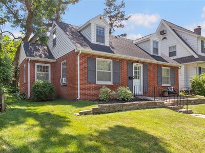2253 Meadowbrook Dr SE, Cedar Rapids, IA, 52403