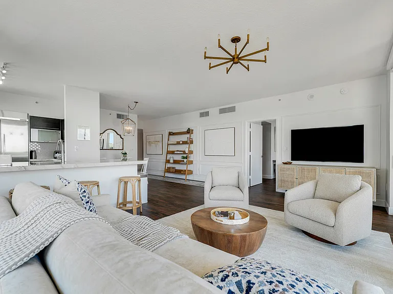 550 Okeechobee Blvd #622 — Photo 5