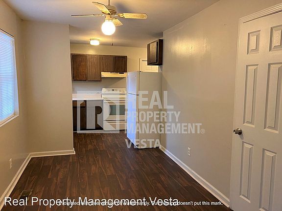 4th image of 619 Maplewood Dr