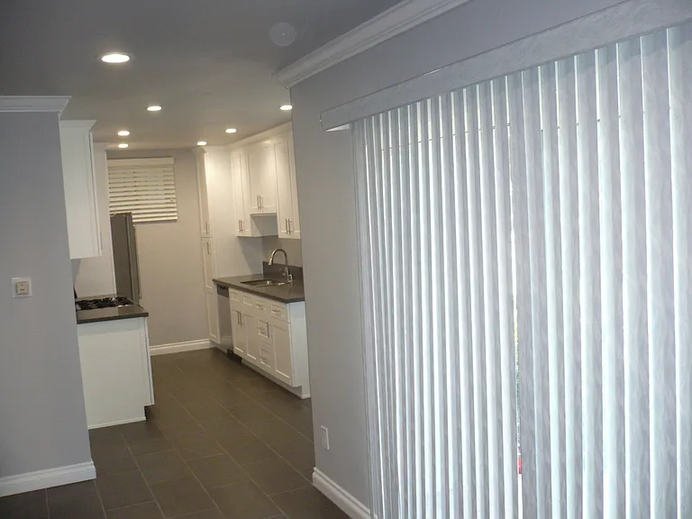 8634 Falmouth Ave — Photo 11