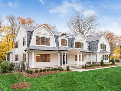 46 Locust Ln, Upper Saddle River, NJ, 07458