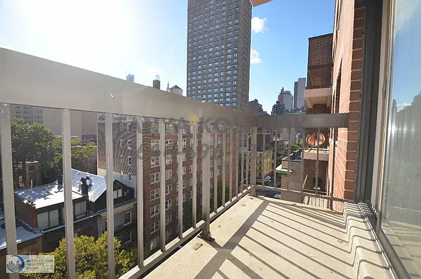 Rented by Metropolitan Property Group | media 4