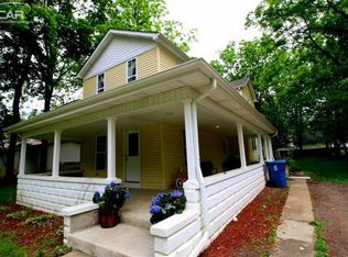 112 W Elm St, Vernon, MI 48476