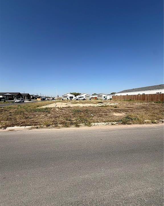 2nd image of 0 Brownjay St