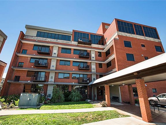 2nd image of 2940 Baltimore Ave APT 1107