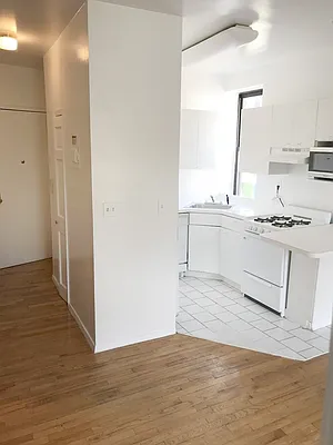 Rented by AJ Clarke | media 11