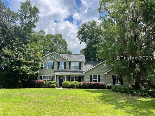 1074 Otter Cir, Beaufort, SC 29902