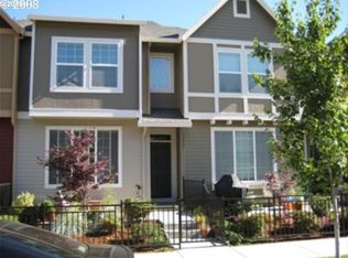 1217 SE Roundelay St, Hillsboro, OR 97123
