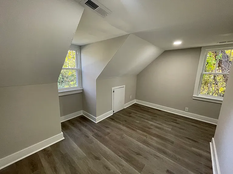 3615 Stockton St #4 — Photo 5