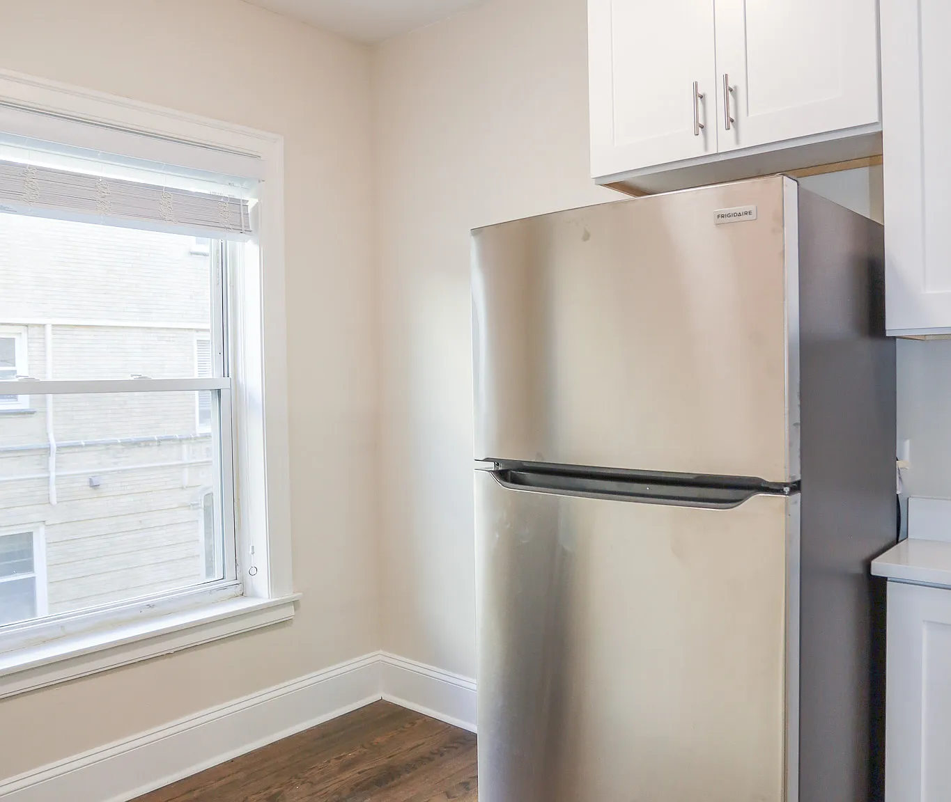 Studio, 425 sqft, $1,125 — Photo 3