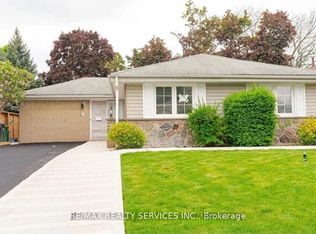 46 Staveley Cres, Brampton, ON L6W2R9