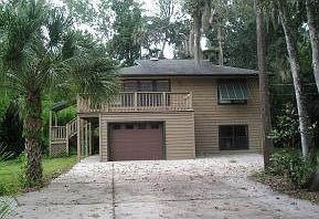 2nd image of 2211 Davis Dr
