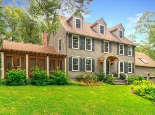 95 Pine St, Medfield, MA 02052
